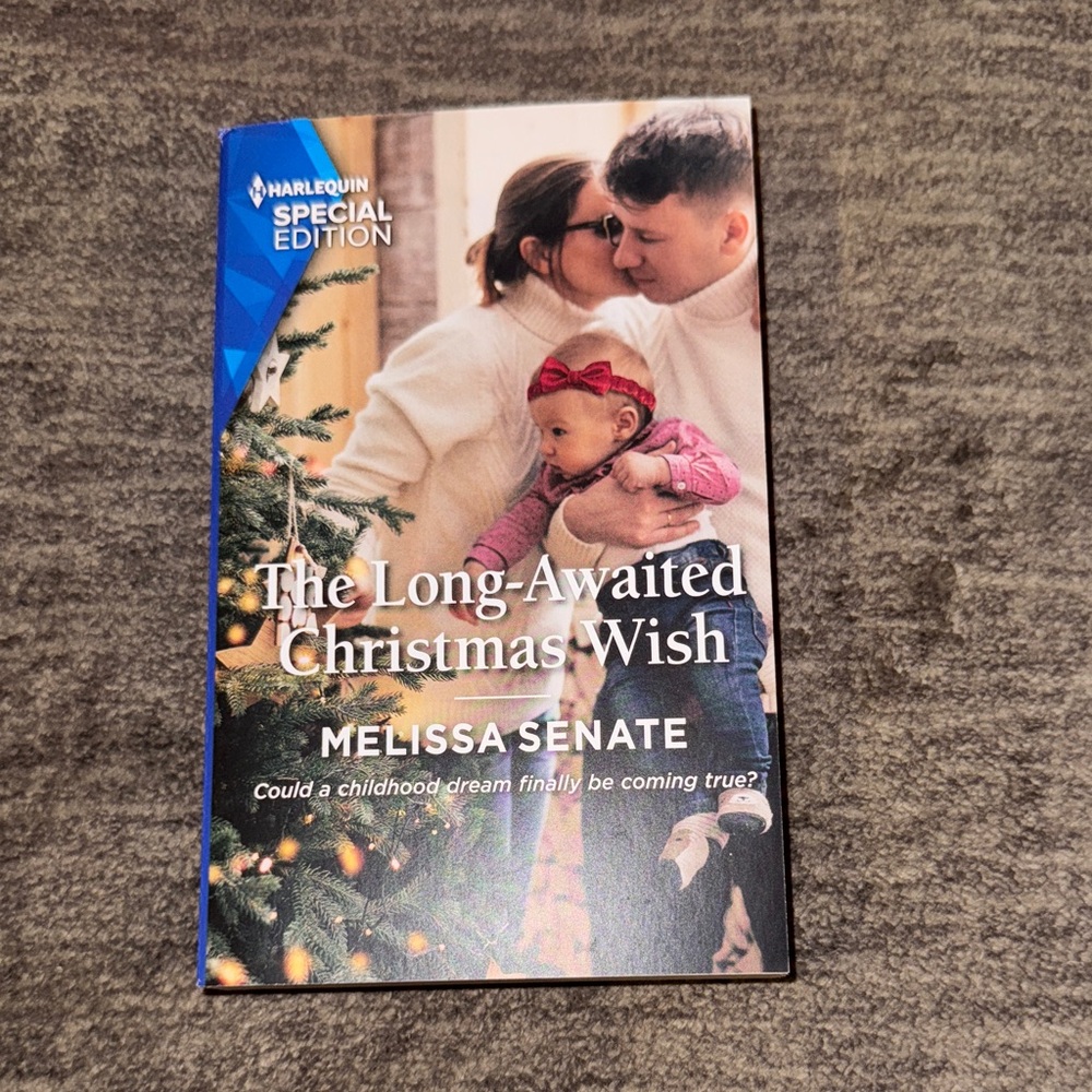 The Long-Awaited Christmas Wish Book‎